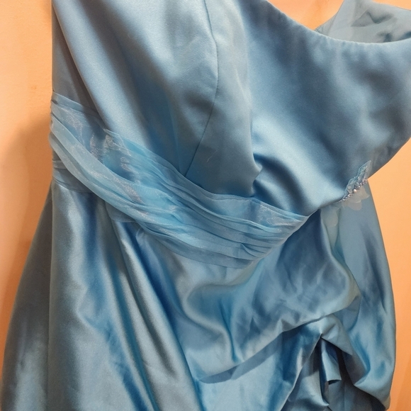 David's BRIDAL Blue  Malibu Floor length Rushed Strapplea Plus Size gown 22 - Picture 7 of 13